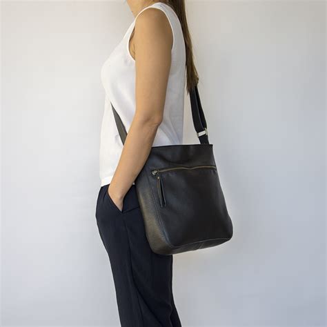 black purses with optional crossbody